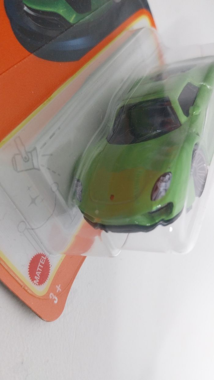 Matchbox Porsche 918 Spyder - photo numéro 4