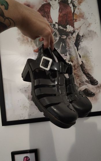 Paire de méduses noire