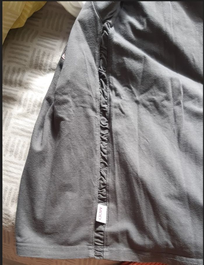 2 t-shirts 12 ans, manches longues - photo numéro 4