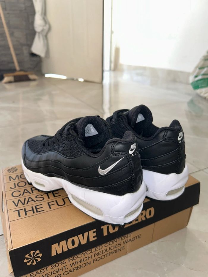 Nike Air Max 95 - photo numéro 3