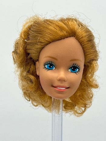 🍭 tête Barbie magic curl 🍭 #212