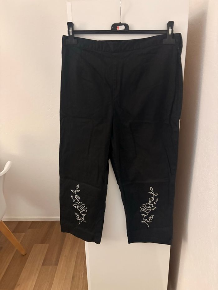 Pantalon tailleur à motif