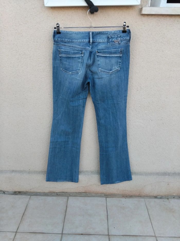 Jean jambes évasées Diesel t32 - photo numéro 6