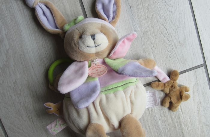 Doudou tout doux avec grelot. - photo numéro 3