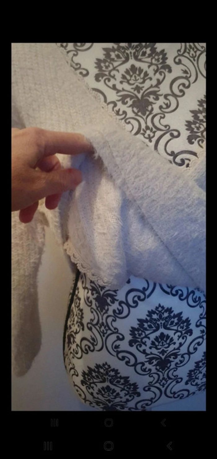 Pull forme cache coeur - photo numéro 4