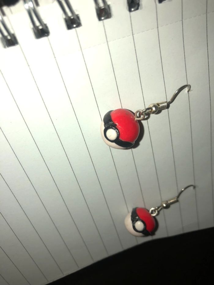 Boucle d’oreilles poke ball - photo numéro 3