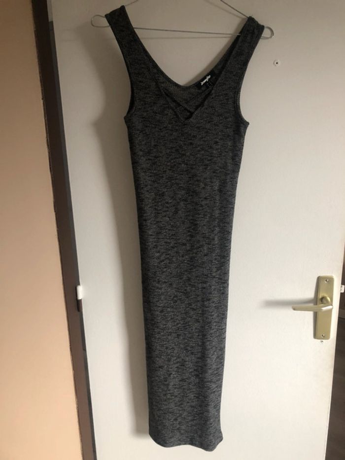 Robe longue près du corps