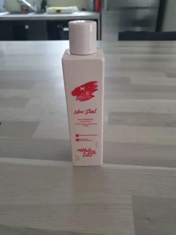 Eau nettoyante hydratante New Start