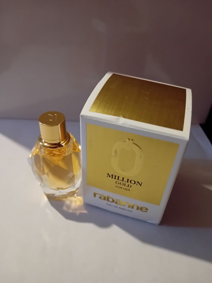 Miniature million gold for her. ( femme ) eau de parfum 5 ml. Neuve - photo numéro 2