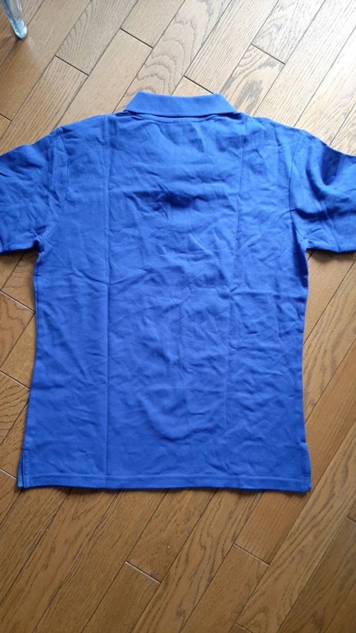 Polo bleu - photo numéro 3