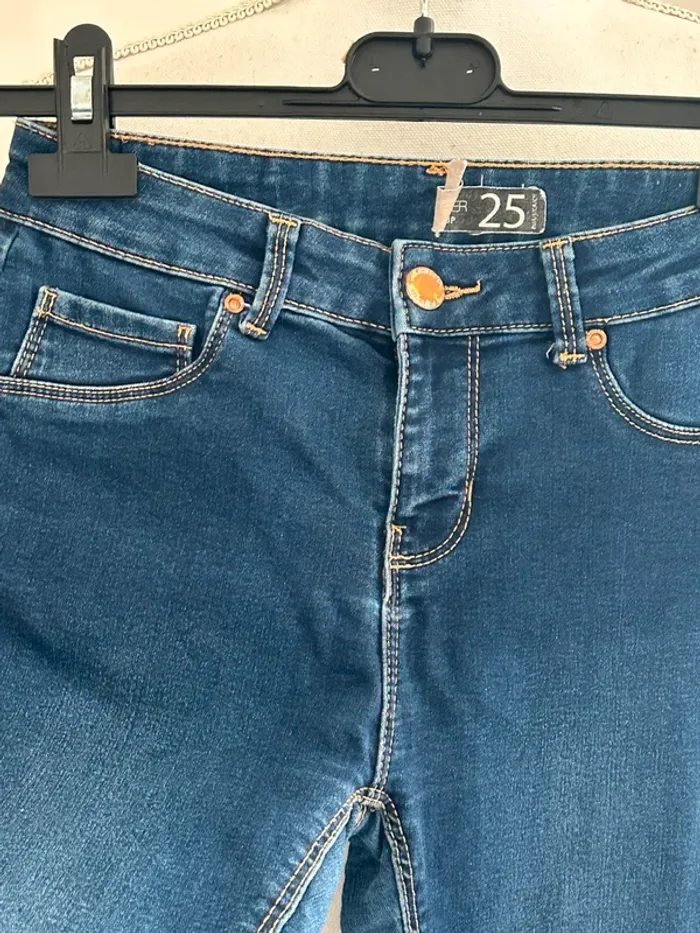 Jean Effet push up - coupe skinny - FB Sister- taille 34 - photo numéro 2