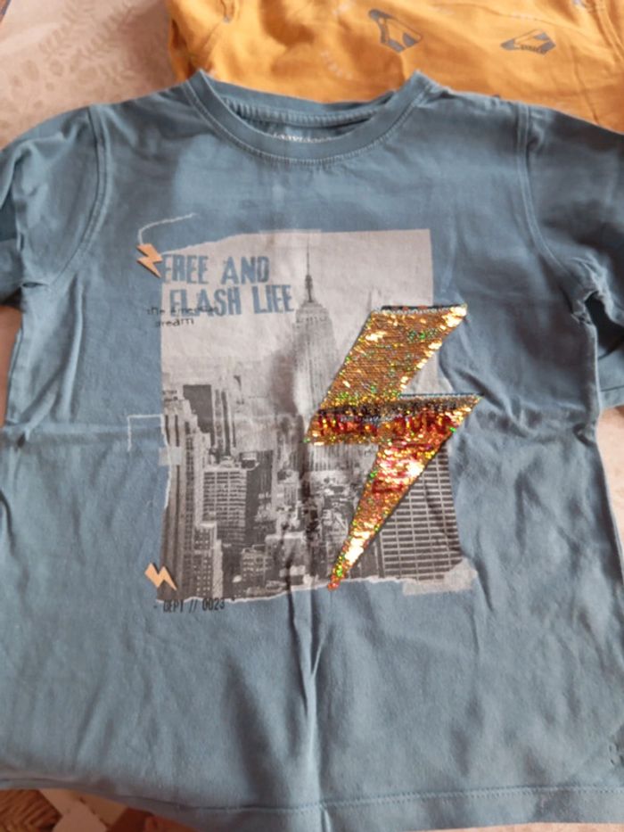 Lot de 4 T-shirts ML 8 ans - photo numéro 2