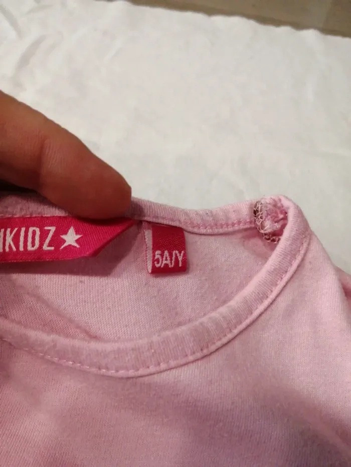 T-shirt 5 ans - photo numéro 4