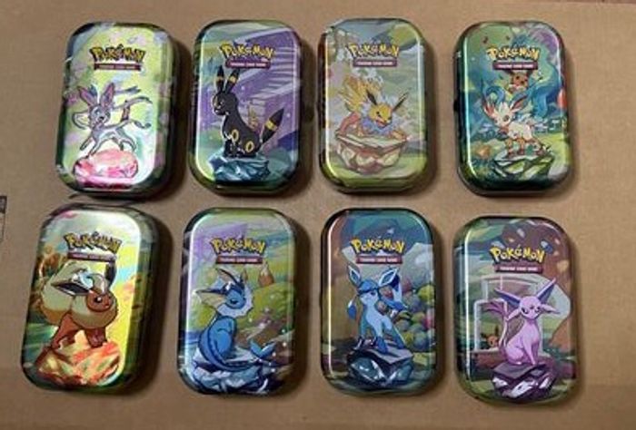 Mini tin EV 8.5 évolution  Prismatique lot de 1 scellé + 7 vides