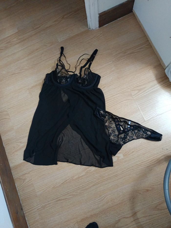 Ensemble rouge gorge