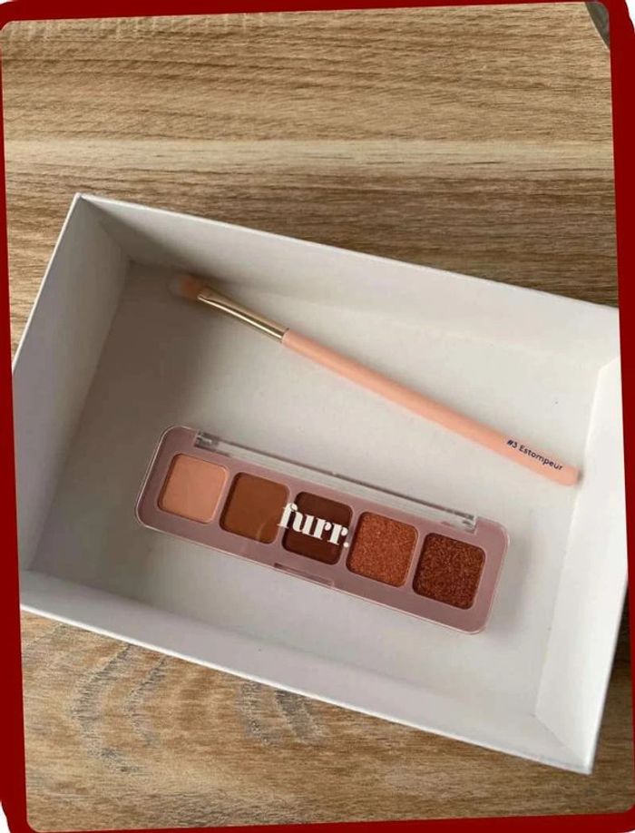 Palette  maquillage - photo numéro 7