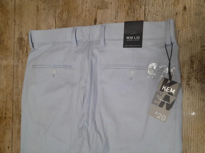 Magnifique pantalon de ville chino habillé slim fit Taille 38 neuf étiqueté - photo numéro 5