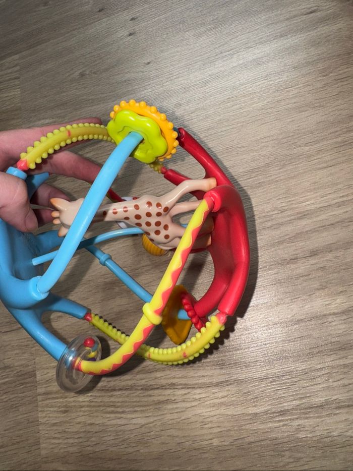 Balle de jeu Twistin'ball Sophie la Girafe - photo numéro 6