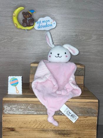 TK61 doudou lapin 🐰 tom & kiddy