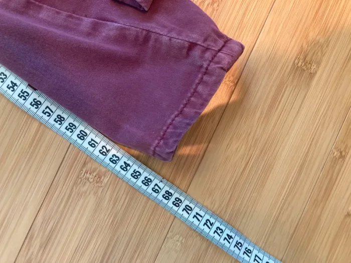5 ans - pantalon bordeau matière jeans douce avec élastique de réglage à l’intérieur. - photo numéro 2