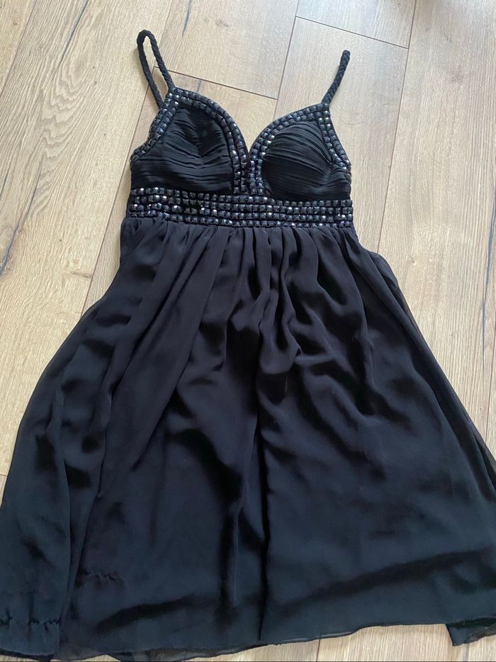 Robe bretelle