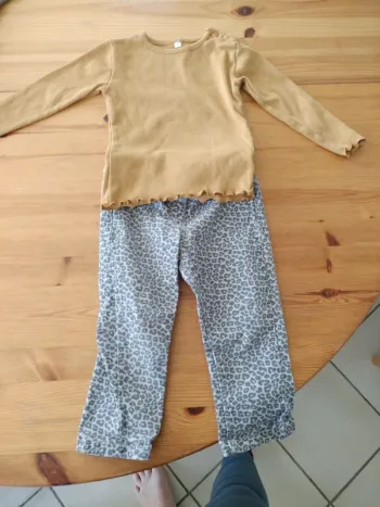 Ensemble moutarde léopard