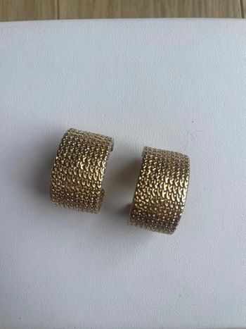 Boucles d’oreilles anciennes à clips dorées