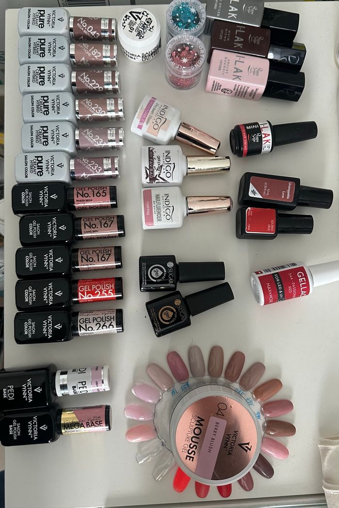 Lot vernis semi permanent et gel