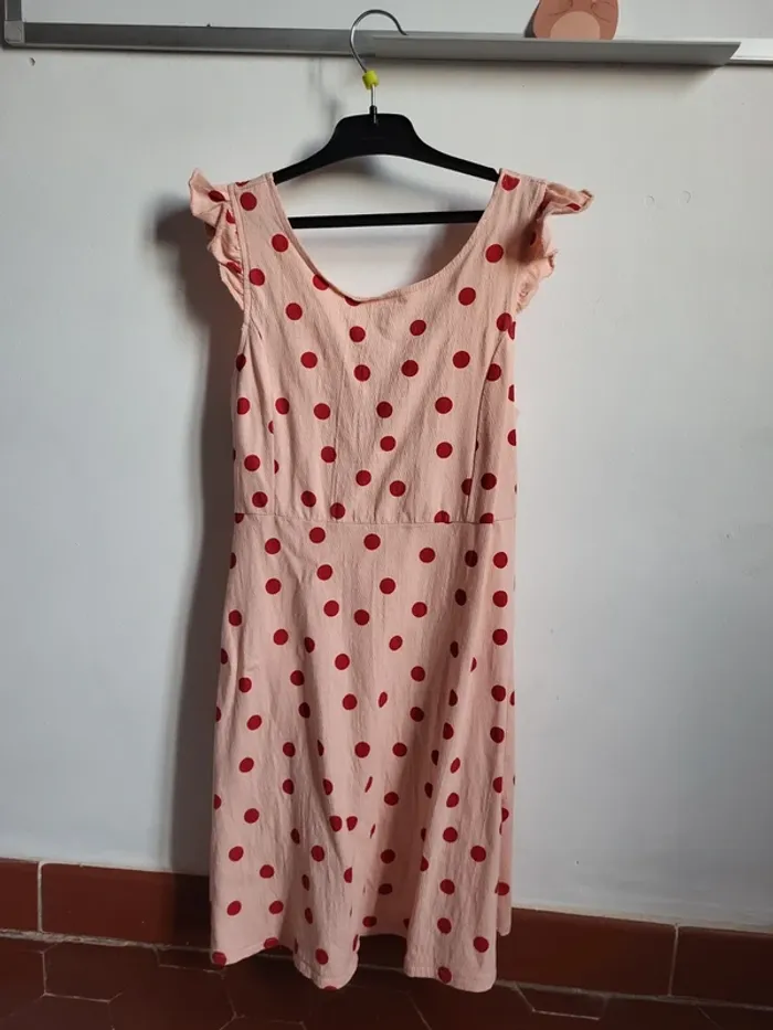 Robe dos nu