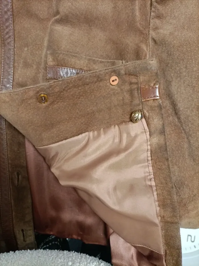 Veste courte en croûte de cuir vintage - taille 42 - tailleur Gérard Galliaerde A282 - photo numéro 14