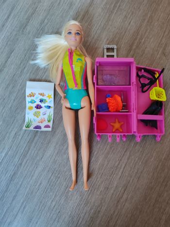Barbie plongeuse