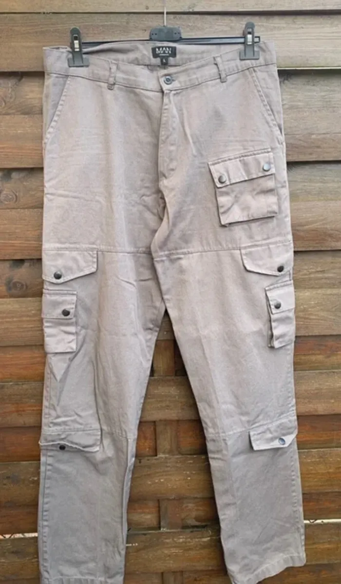 Pantalon boohoo man L