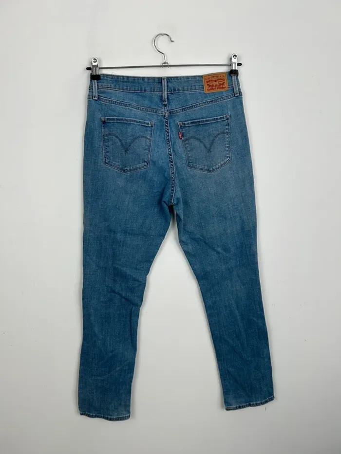 Jean Levi's Femme Bleu W31 L30 | Classic Mid Rise Skinny | Taille FR40 | Très Bon État NJ465