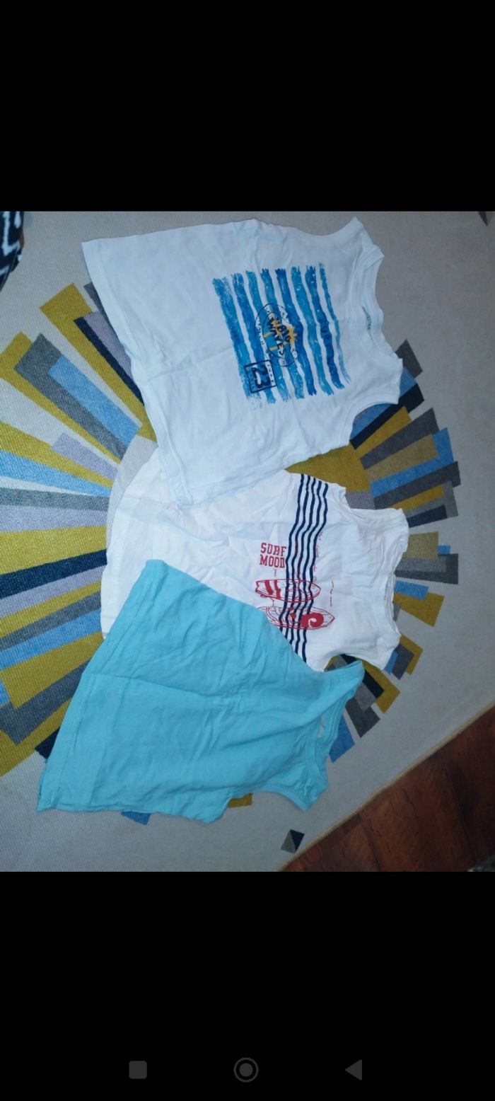 Lot 3 débardeur 5 ans