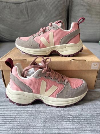 Chaussures veja venturi pamplemousse sable / taille 36