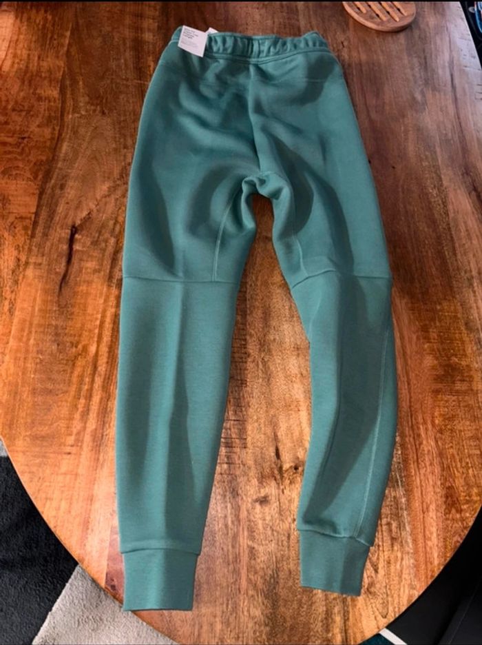 Jogging Nike Tech XS Neuf - photo numéro 4