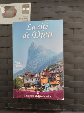 Livre nous deux la cité de dieu