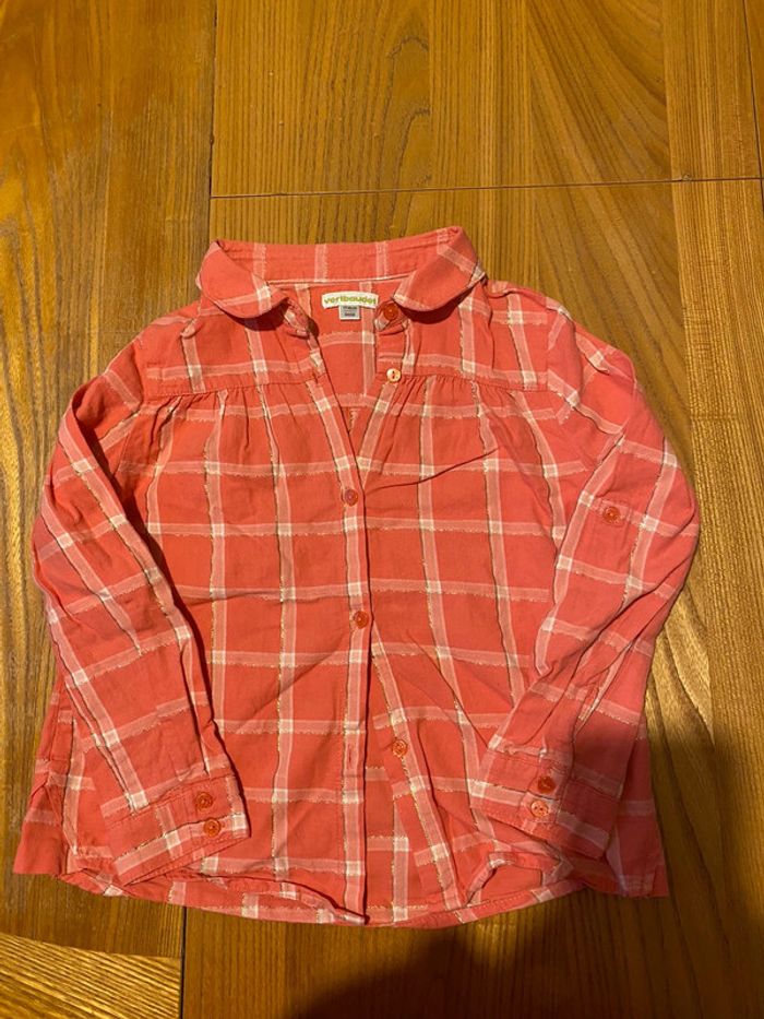 Chemise rose et rayée