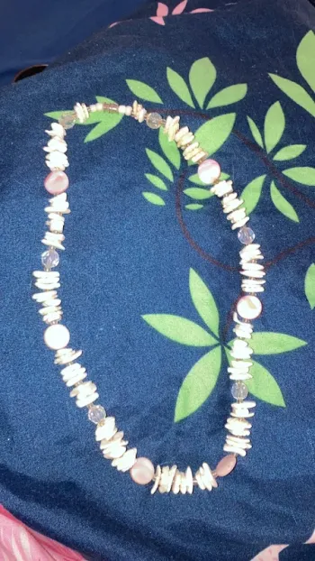 Collier pierre