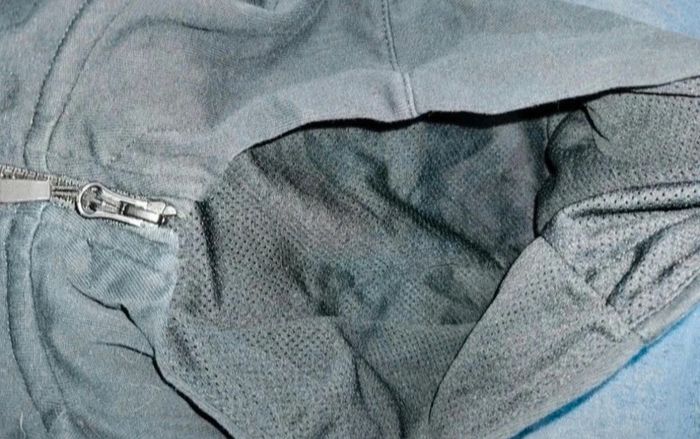 Veste Nike 10/12ans - photo numéro 4