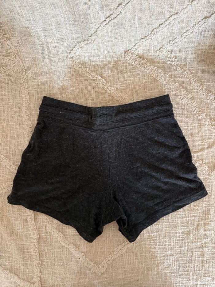 Short de sport Nike - photo numéro 3