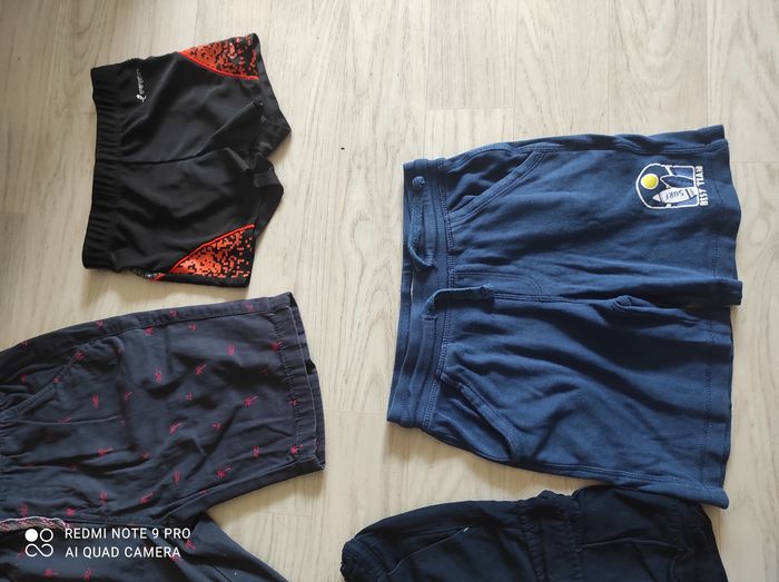 Lot shorts/ short bain garçon. - photo numéro 2