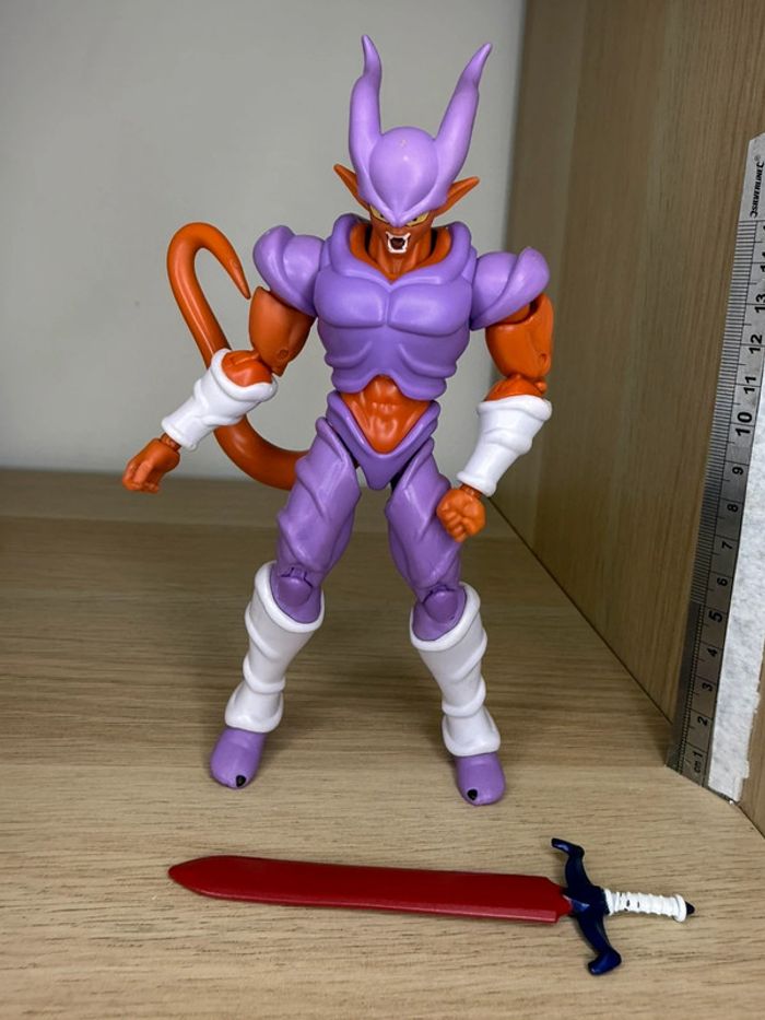 Figurine jenemba articulé dragon ball