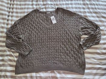 Pull gemo taille 54-56  neuf avec étiquette