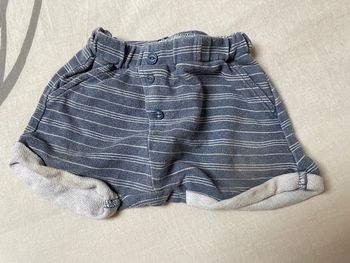 Short 9mois
