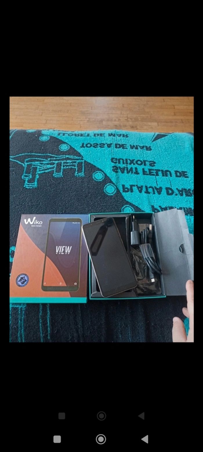 Téléphone portable - photo numéro 2