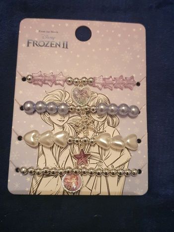 Lot de 4 bracelets fantaisie la reine des neiges
