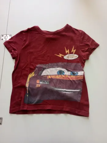 Tee shirt manche courte 6 ans cars Disney