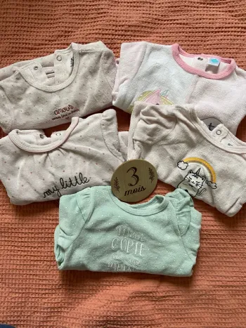Lot pyjamas velours 3 mois