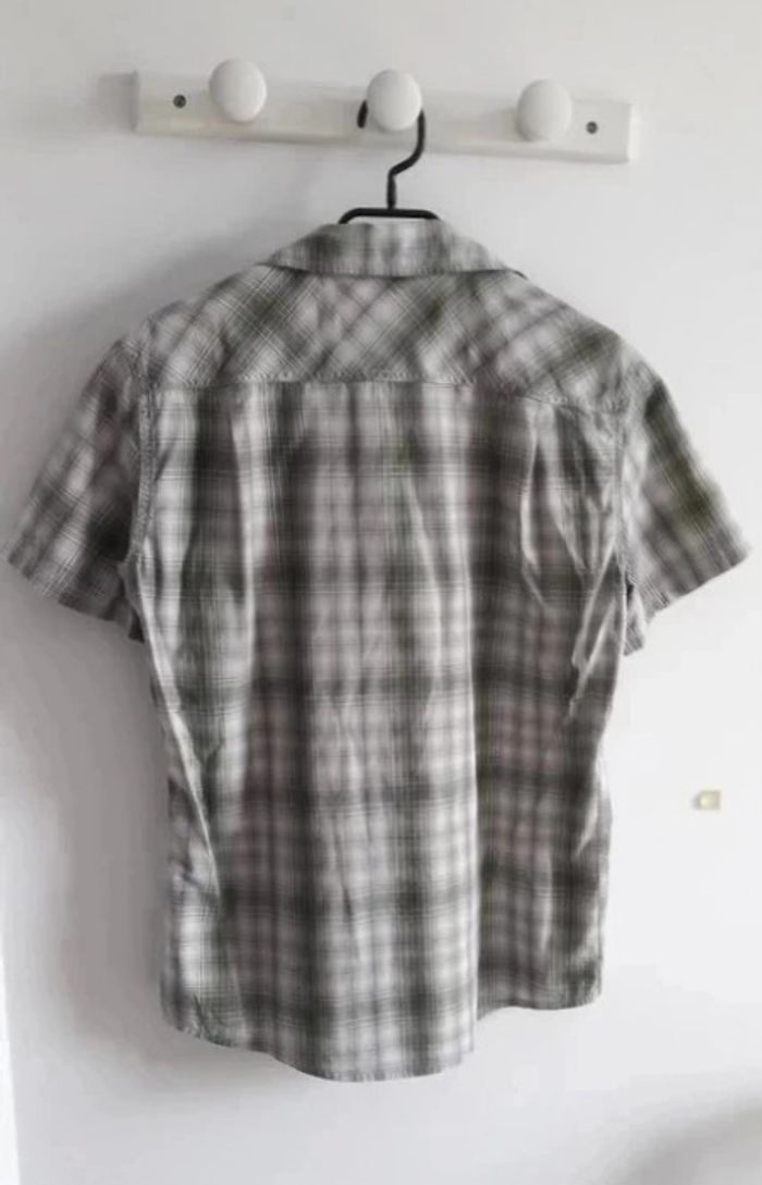 chemise manches courtes décathlon taille S - photo numéro 3